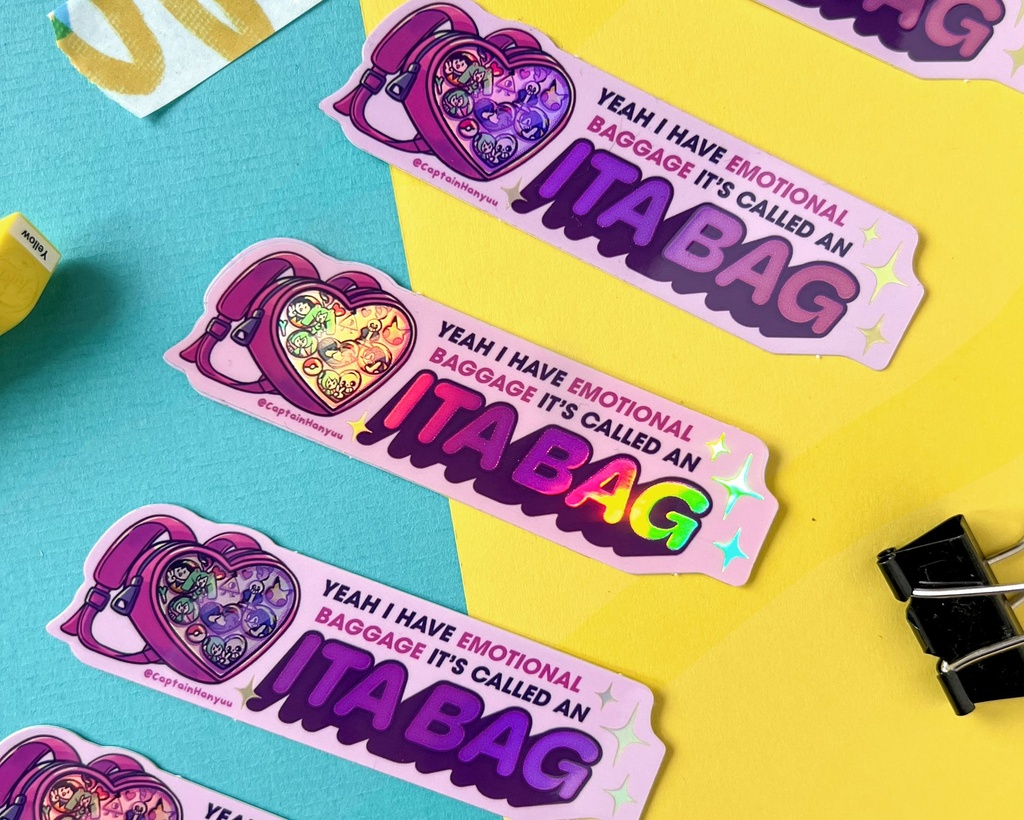 [Ita Bag Sticker] Me and my Ita Bag - STICKER DIE-CUT 9 x 2,5 cm